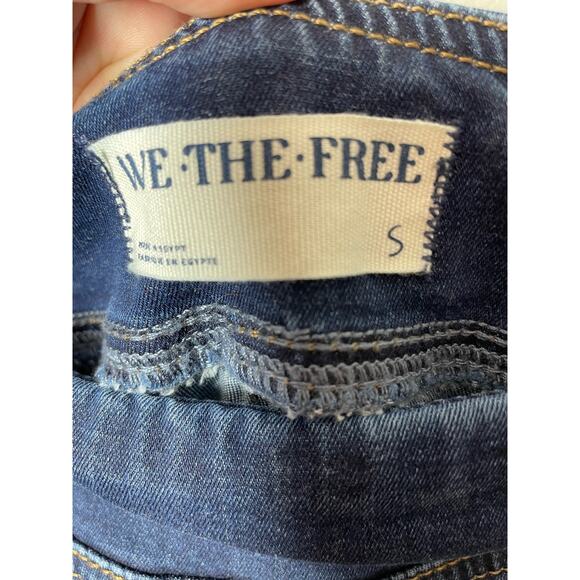 Free People We the Free Pull On Jean Shorts Bermuda 9.5" Small DIY Cut off Jort - Picture 3 of 5